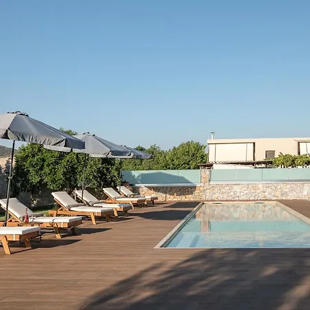 Enny, 3 Bd With Private Heated Pool فيلة