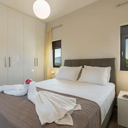 Enny, 3 Bd With Private Heated Pool Agia (Chania, Crete)